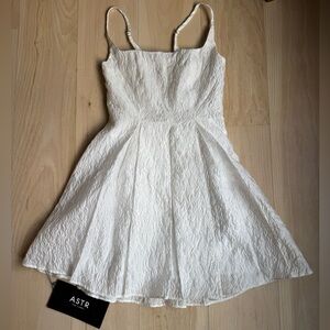 NWT ASTR The Label Ellie Jacquard Fit & Flare Minidress
